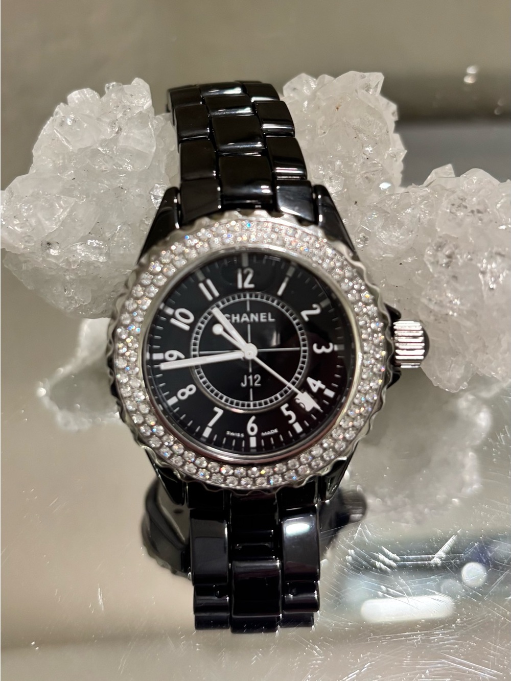 Luxury Fashion Black Ceramic Bracelet Watch with Crystal Bezel - New Battery